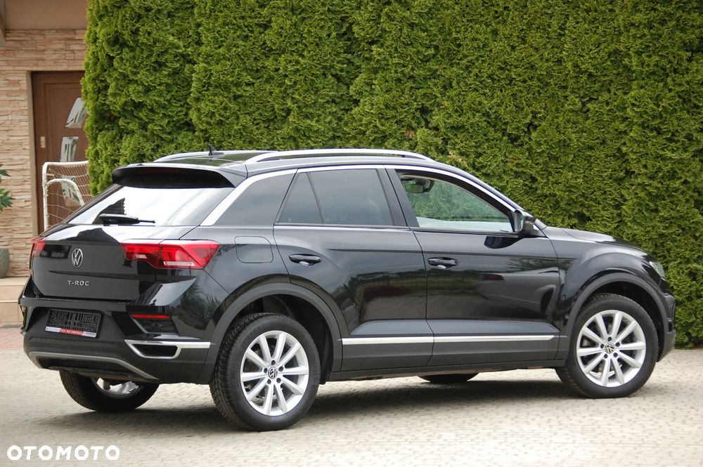 Volkswagen T-Roc - 15