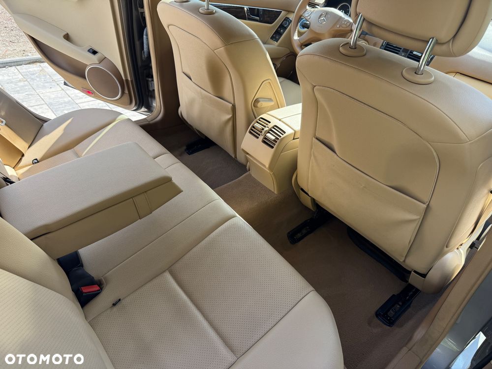 Mercedes-Benz Klasa C ver-200-kompressor-avantgarde - 20
