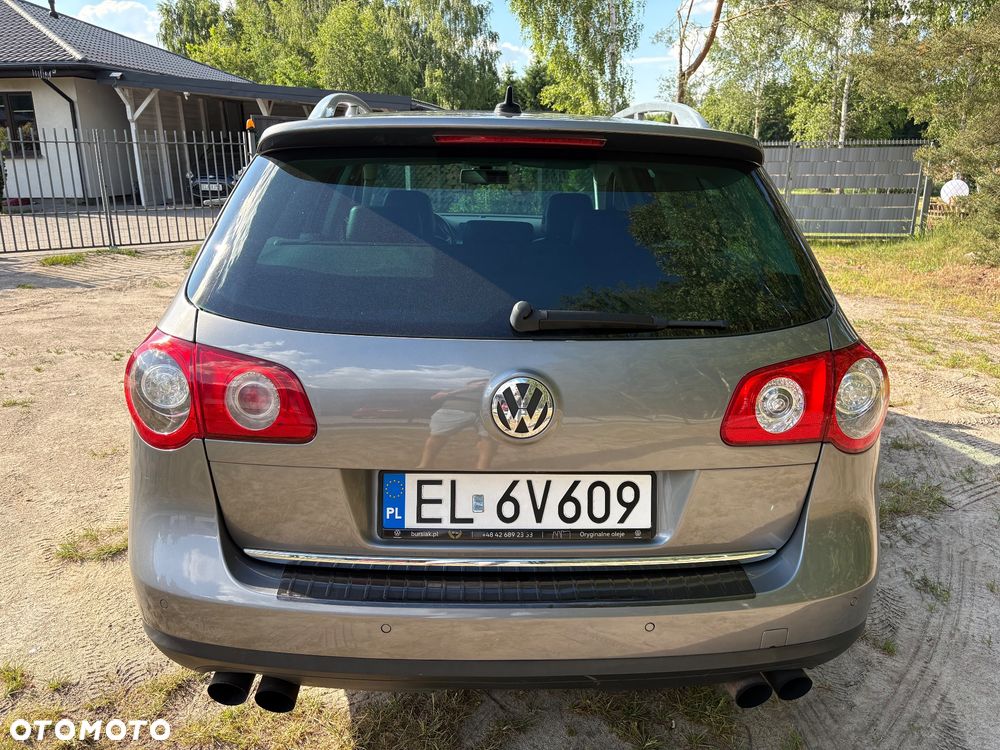 Volkswagen Passat V6 FSI 4Motion DSG R36 - 26
