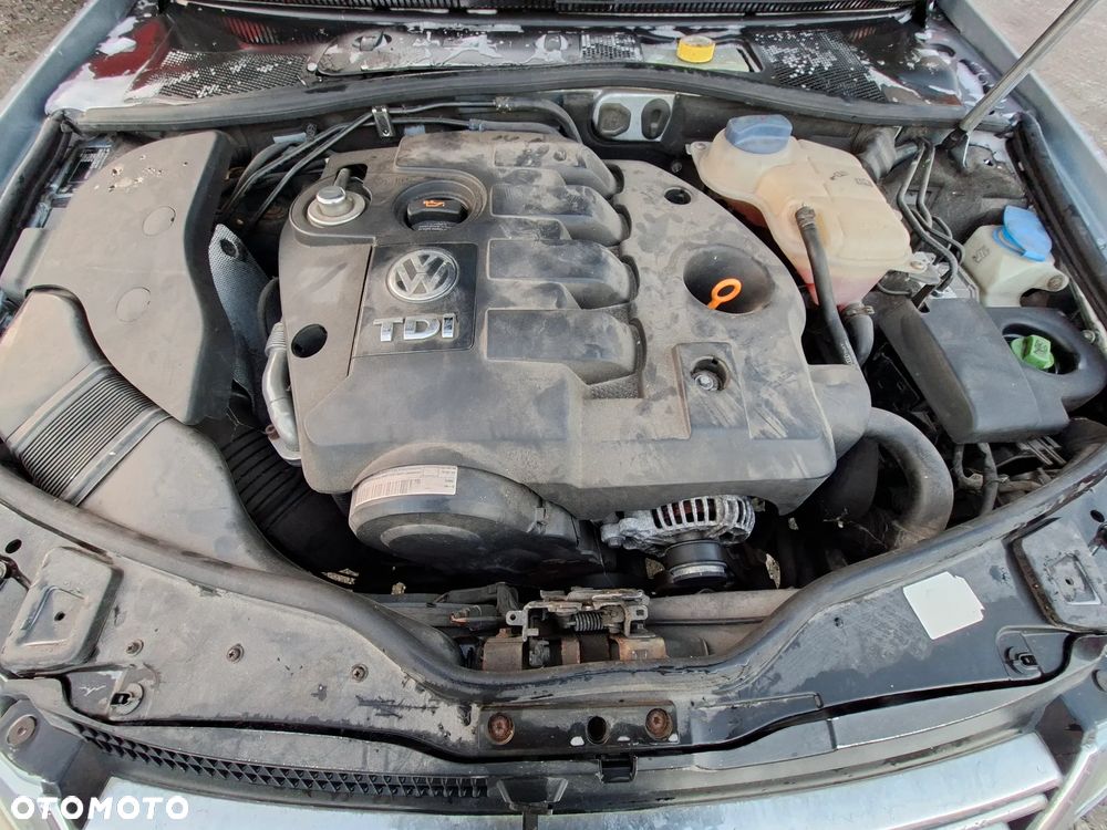 Volkswagen Passat 1.9 TDI Highline Tiptr - 7