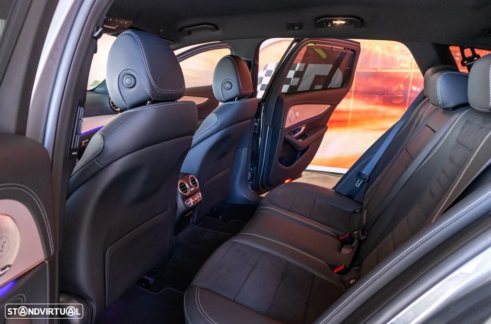 Mercedes-Benz E 220 d AMG Line 7L - 28