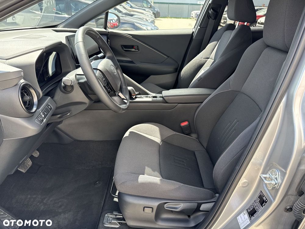 Toyota C-HR - 13