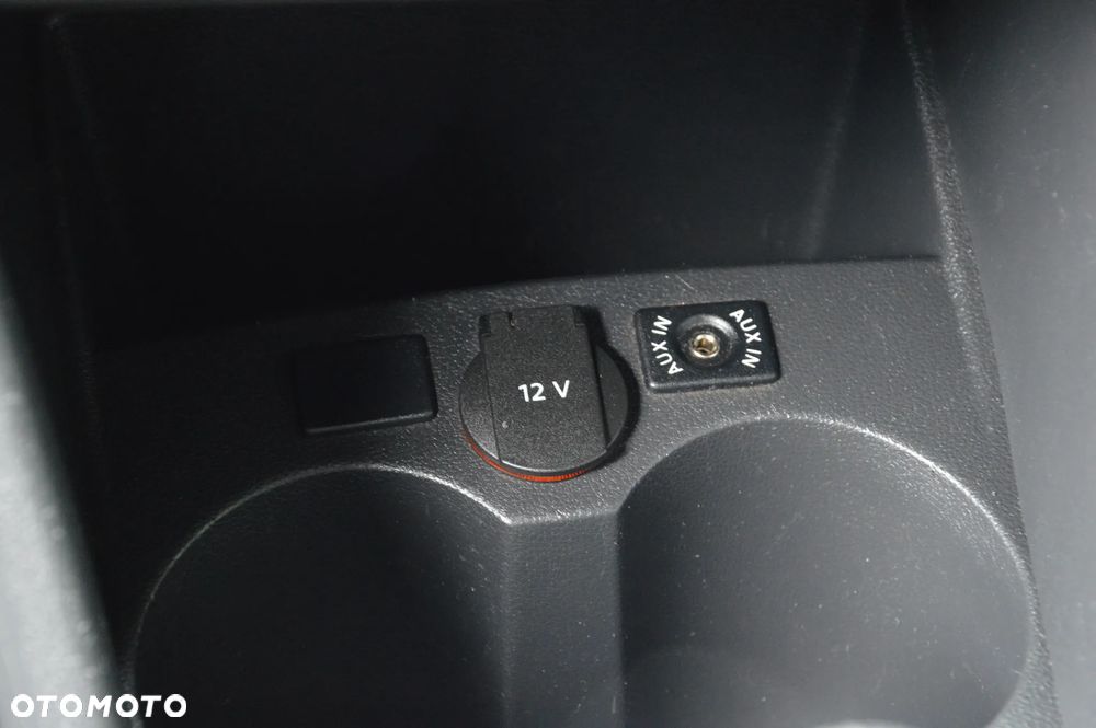 Volkswagen Polo - 30