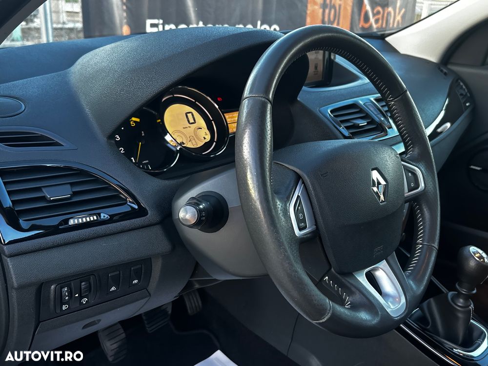 Renault Megane - 12