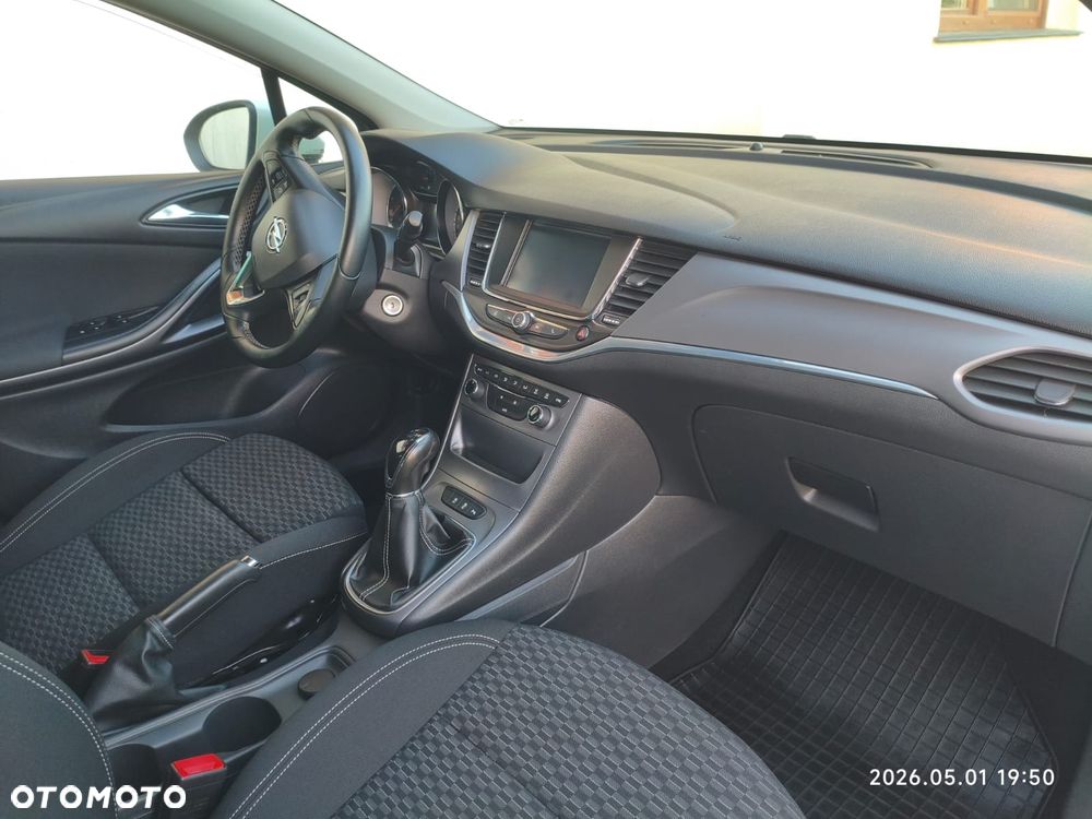 Opel Astra 1.6 CDTI Enjoy S&S - 10