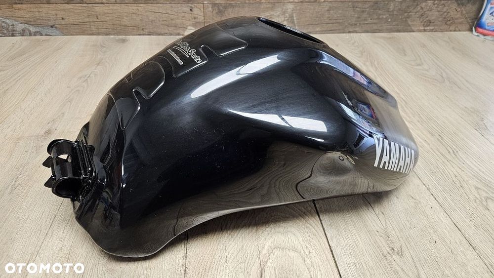 Zbiornik paliwa bak Yamaha FZS 1000 Fazer - 6