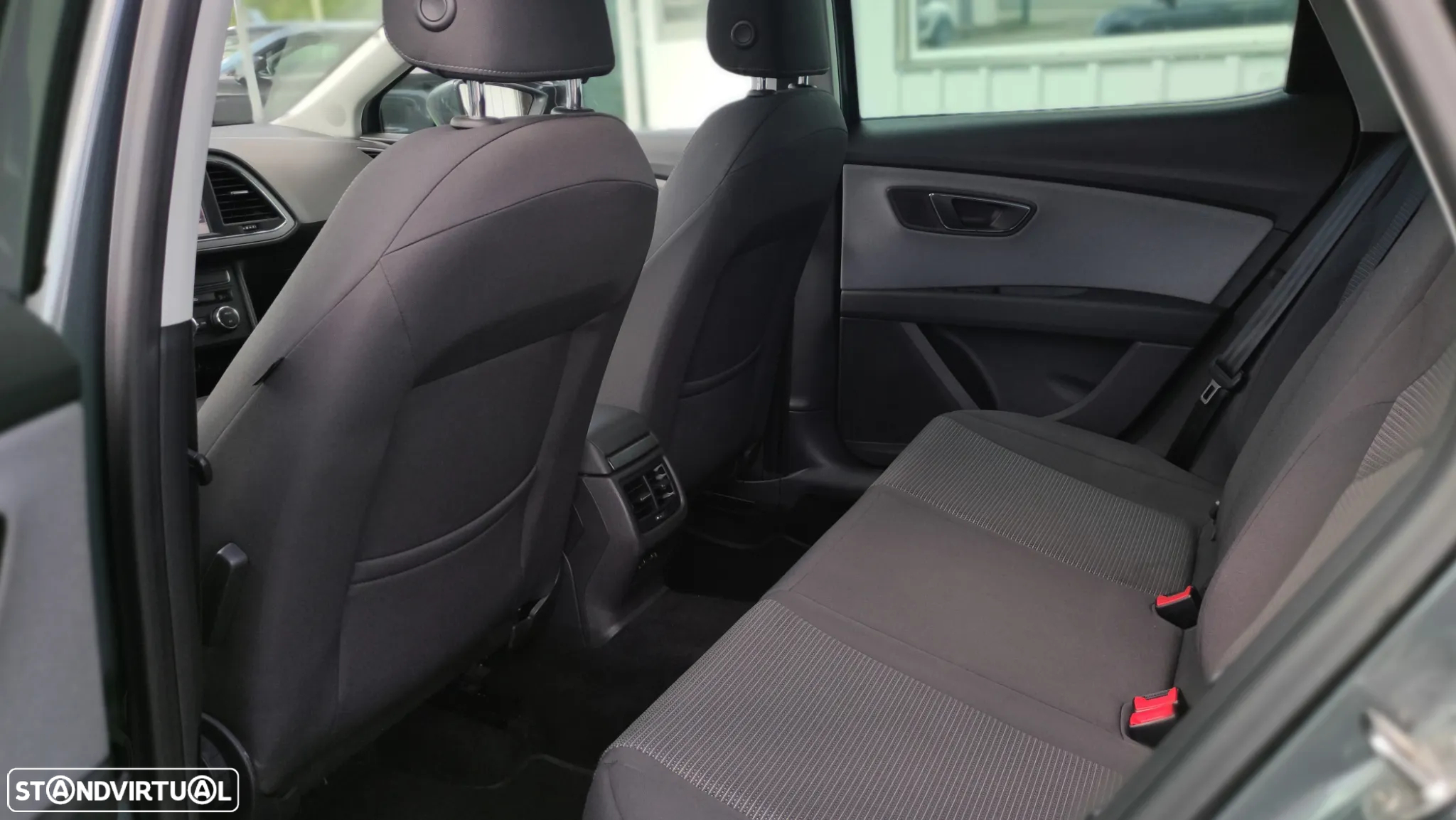 SEAT Leon 1.6 TDI Style S/S - 16