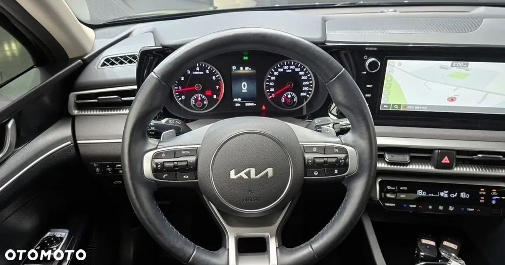 Kia K5 - 11