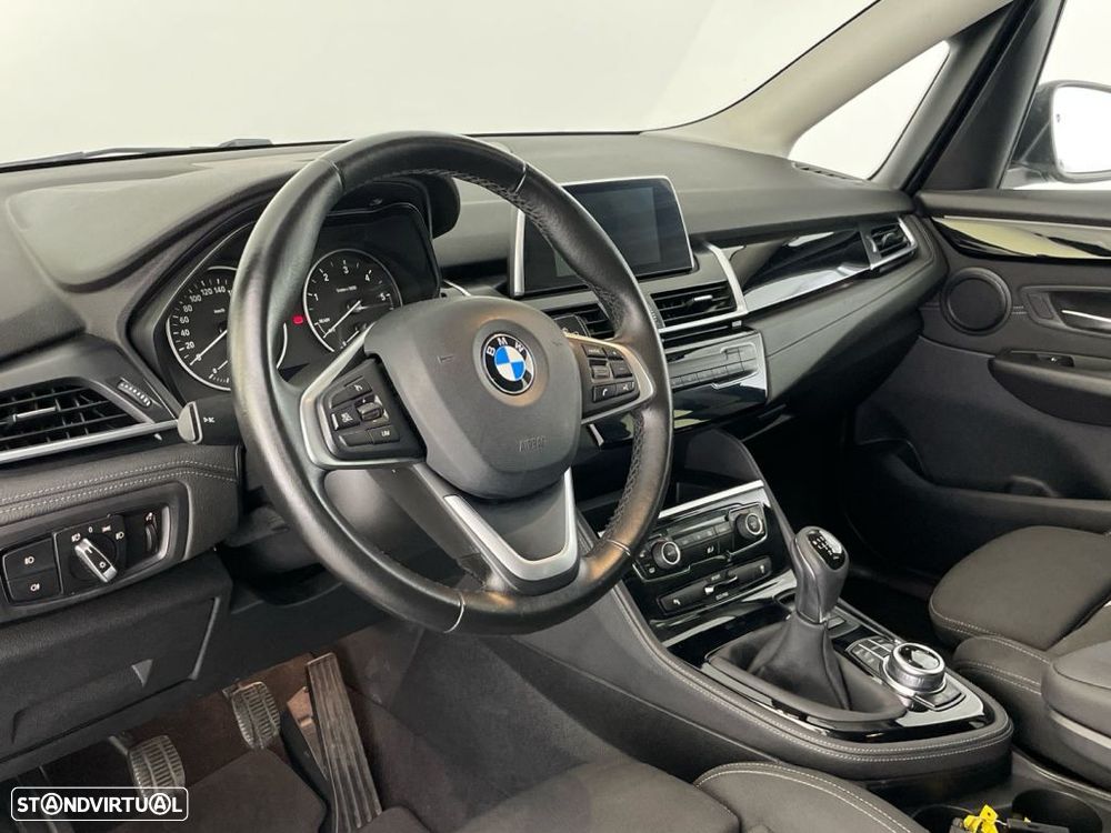 BMW 216 Active Tourer d Pack M - 15