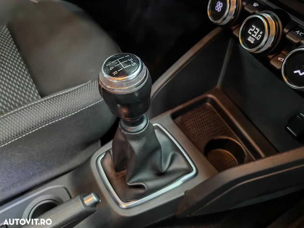 Dacia Duster SCe 115 2WD Comfort - 13