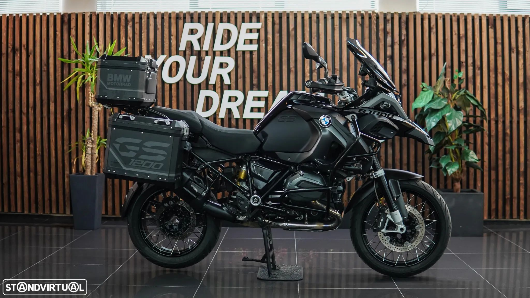 BMW R 1200 GS Adventure - 1