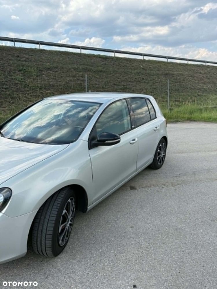 Volkswagen Golf - 4