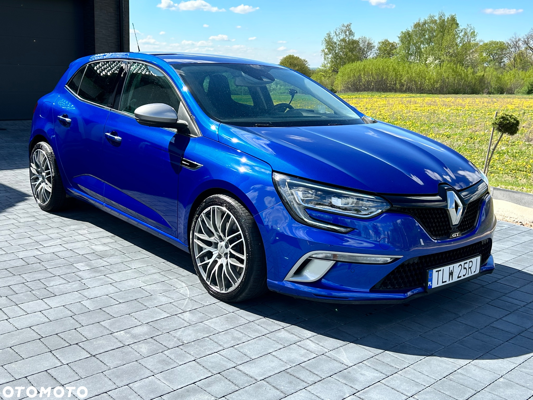 Renault Megane 1.6 TCe GT EDC - 13