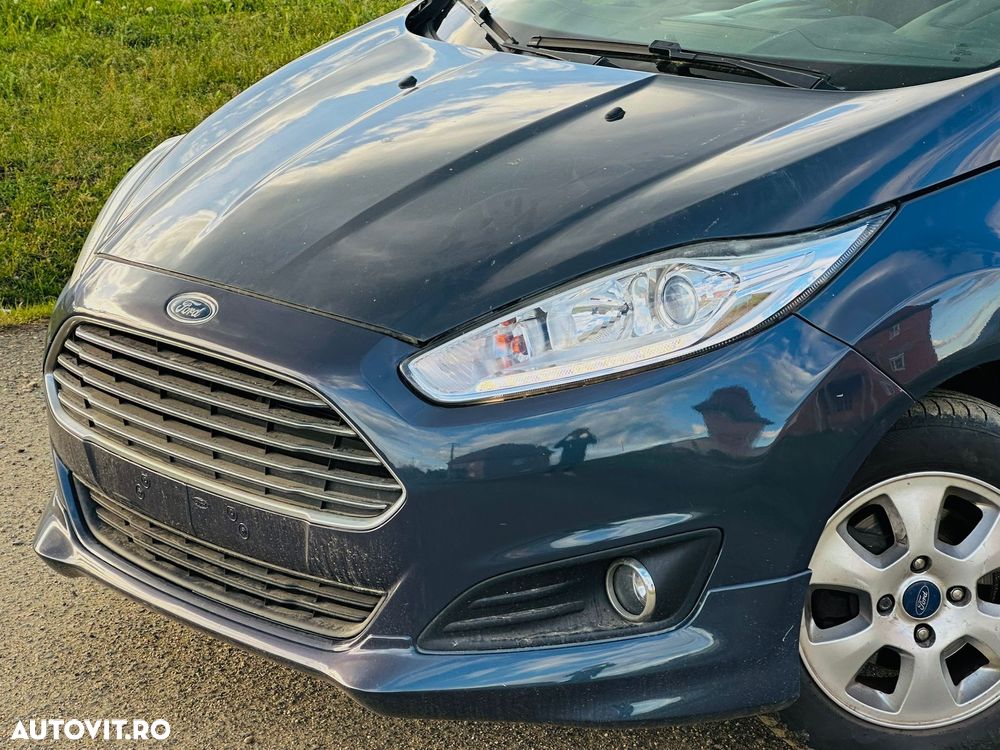 Ford Fiesta - 9