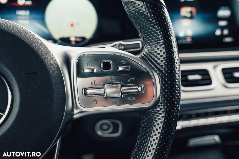 Mercedes-Benz GLE - 23