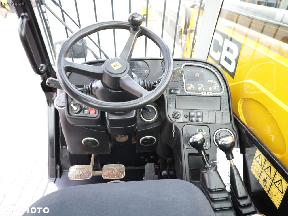 JCB 535-95 - 30