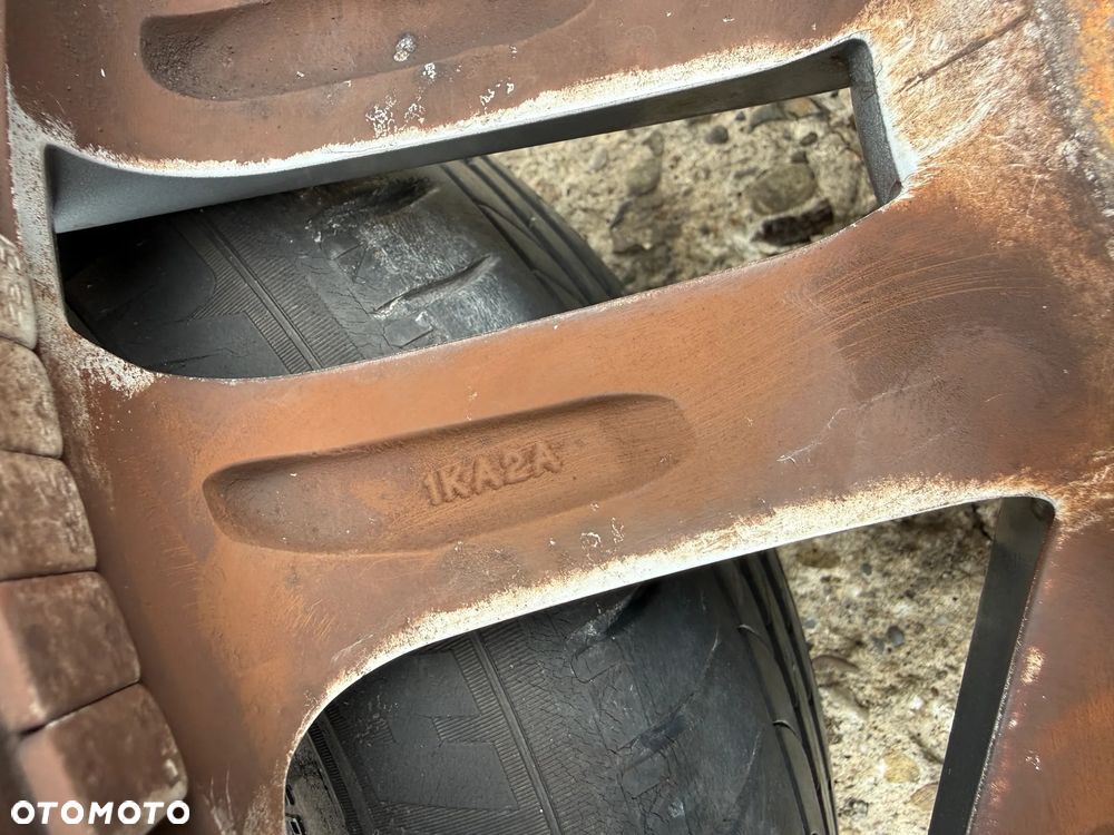 Felgi 17' koła Nissan Juke F15 N45701 5x114,3 17x7J ET40 centr 66,1 OE - 9