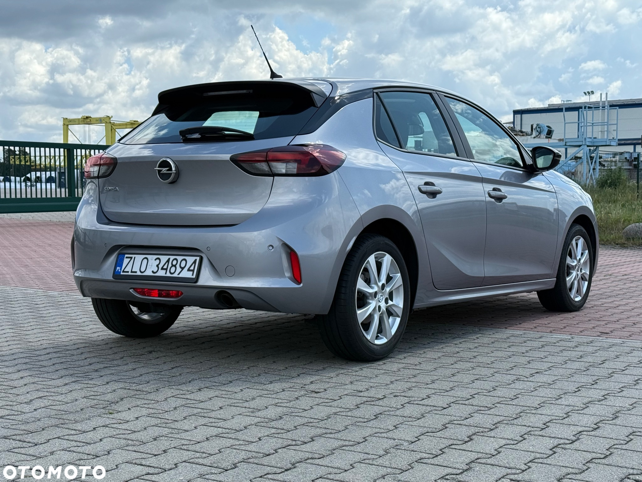 Opel Corsa 1.5 D Elegance S&S - 3
