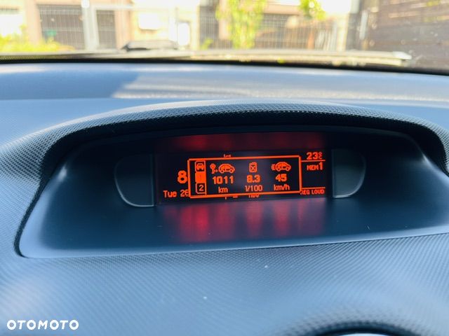 Peugeot 308 1.6 Premium - 14