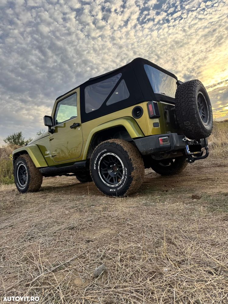 Jeep Wrangler - 10