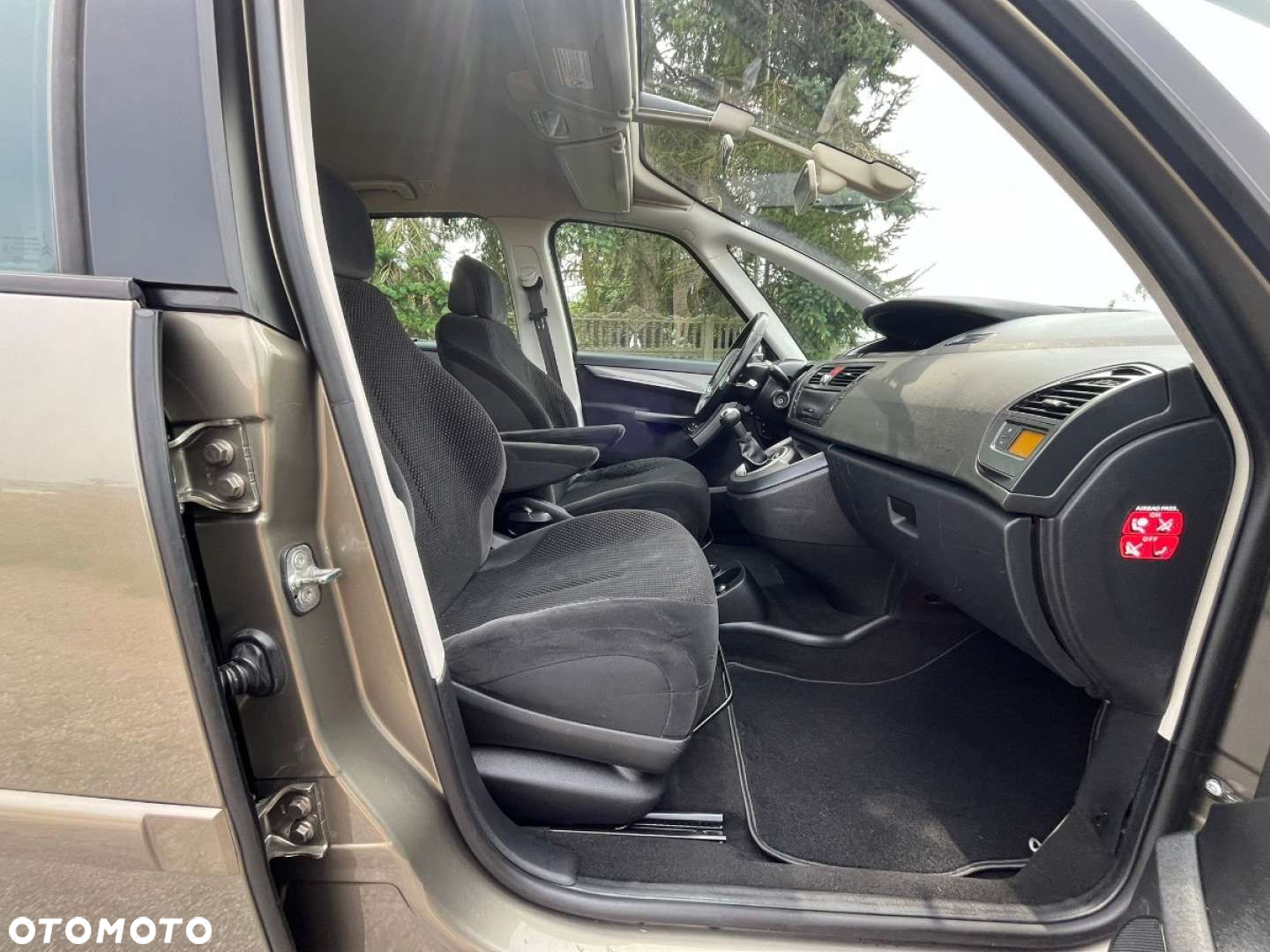Citroën C4 Grand Picasso - 27