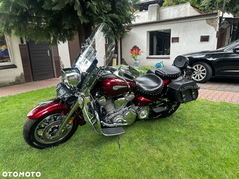 Yamaha Road Star - 2