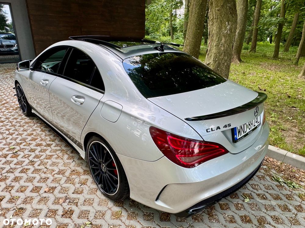 Mercedes-Benz CLA 45 AMG 4Matic 7G-DCT - 37