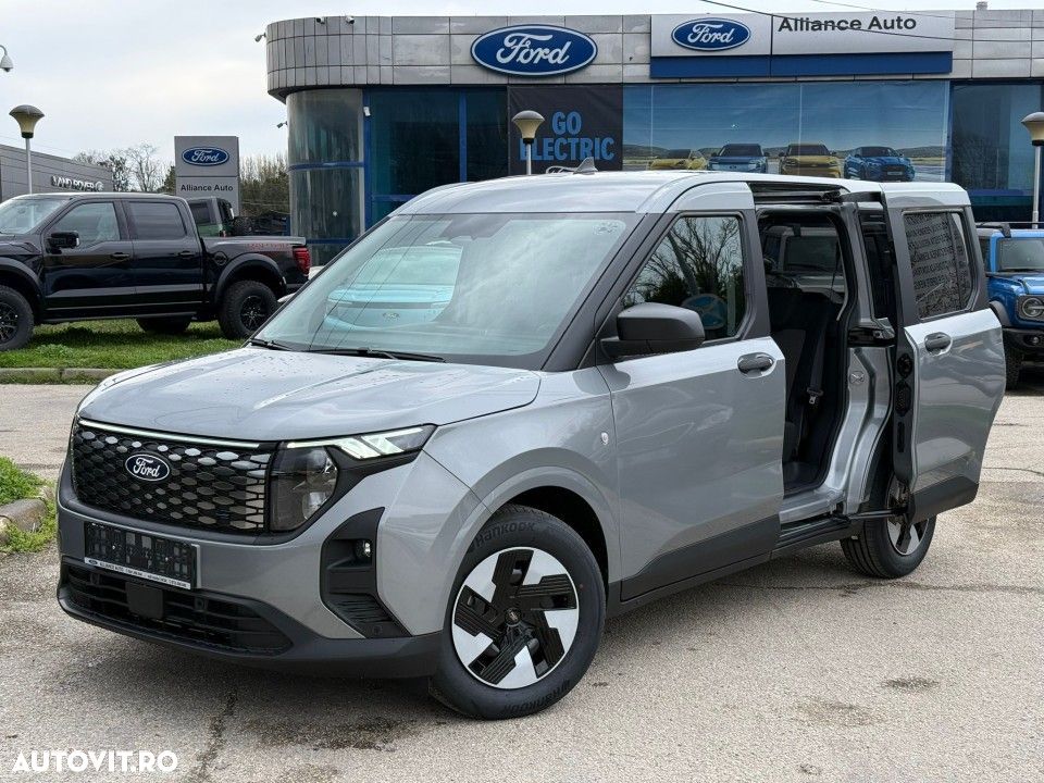 Ford Tourneo Courier - 2