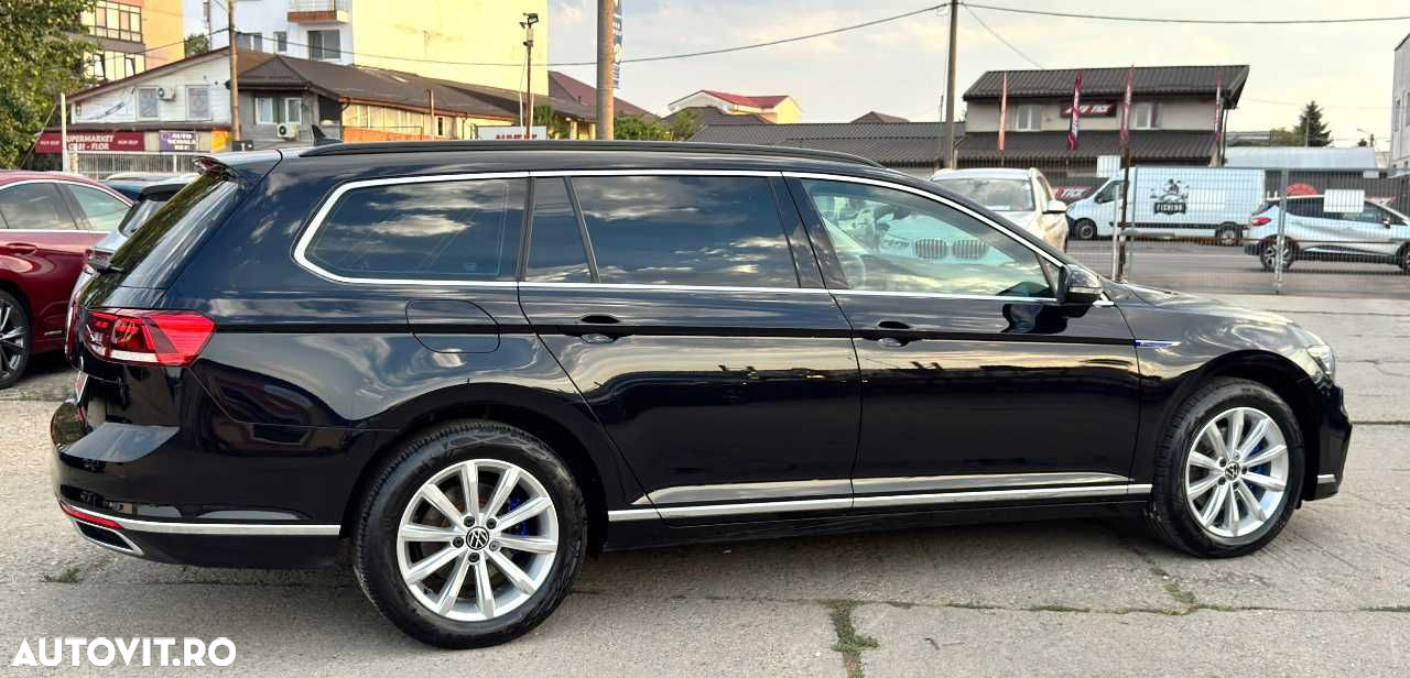 Volkswagen Passat - 9