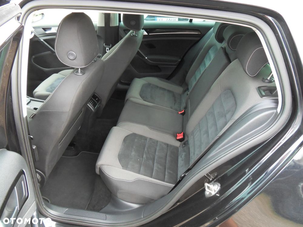 Volkswagen Golf 1.6 TDI BlueMotion Technology Trendline - 11