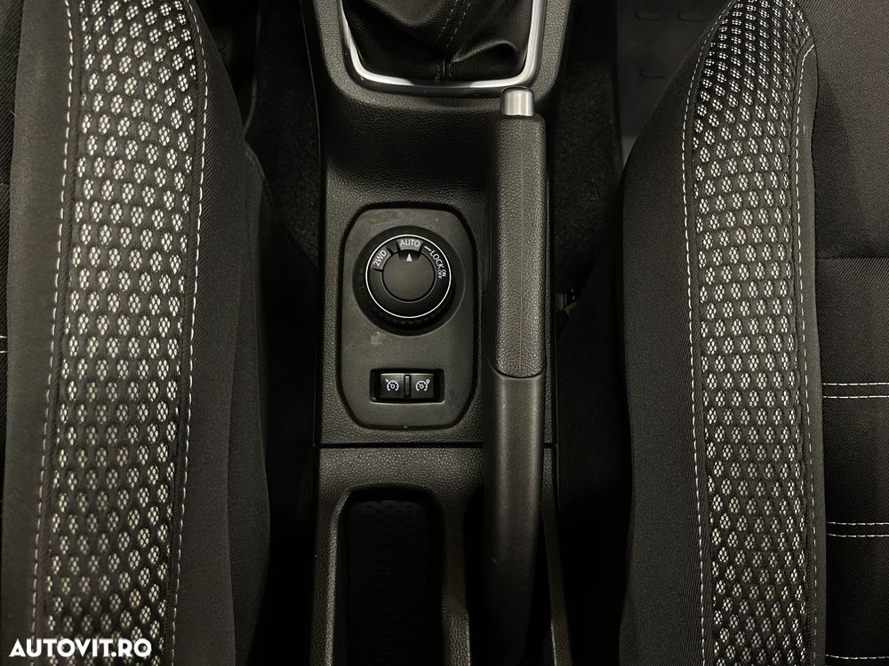 Dacia Duster TCe 130 GPF 4WD Prestige jante 17" - 18