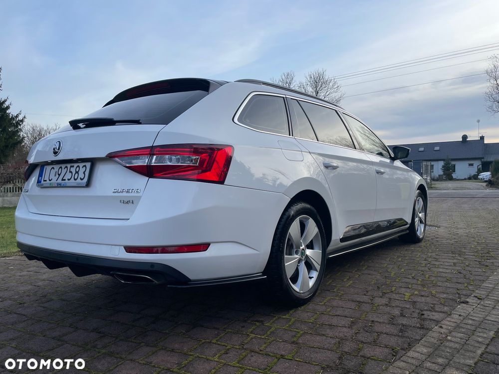 Skoda Superb 2.0 TSI 4x4 Style DSG - 17