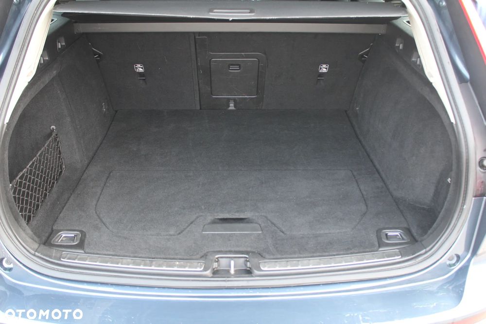 Volvo V60 Cross Country B4 D AWD Geartronic Pro - 20