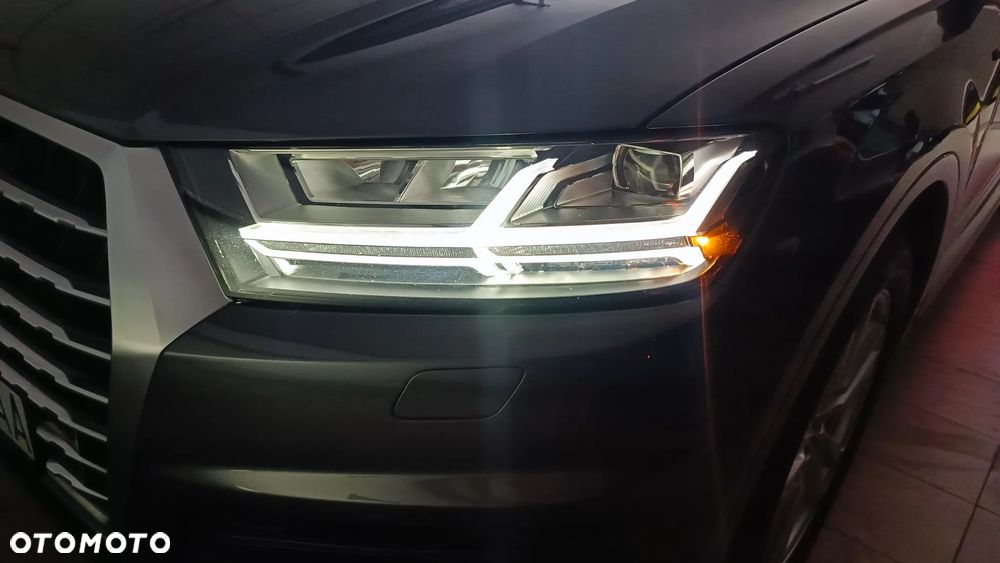 Audi Q7 - 35