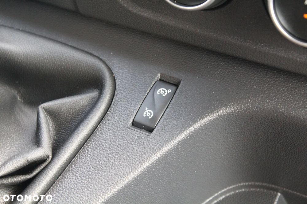 Renault Master L2H2 2.3dCi 135KM/ BRYGADÓWKA/DOKA 6-CIO OSOBOWA/ HAK/ KLIMA/ TEMPOMAT/ SALON POLSKA/ PIERWSZY WŁAŚCICIEL/ FV 23%/ BARDZO ZADBANY !!! - 38