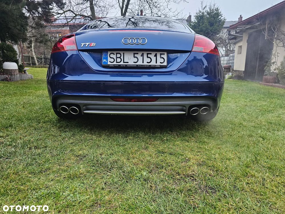 Audi TT S Coupé - 8