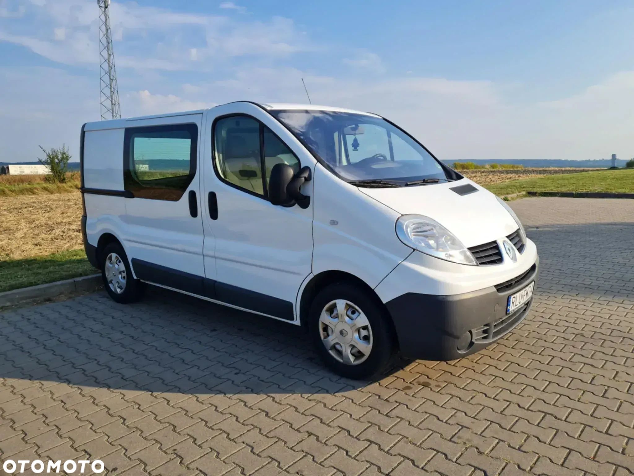 Renault Trafic - 1