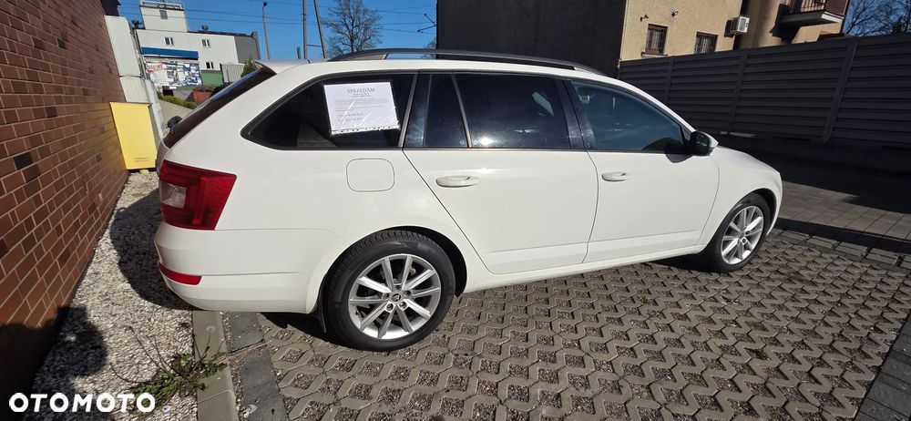 Skoda Octavia 2.0 TDI Style - 4