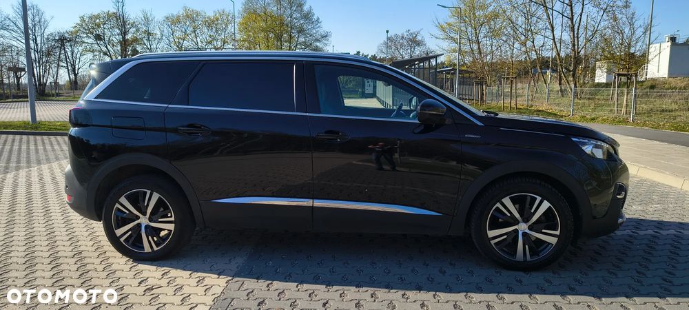 Peugeot 5008 - 3