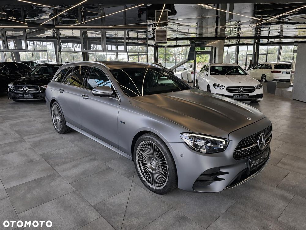 Mercedes-Benz Klasa E 300 de 4-Matic AMG - 13