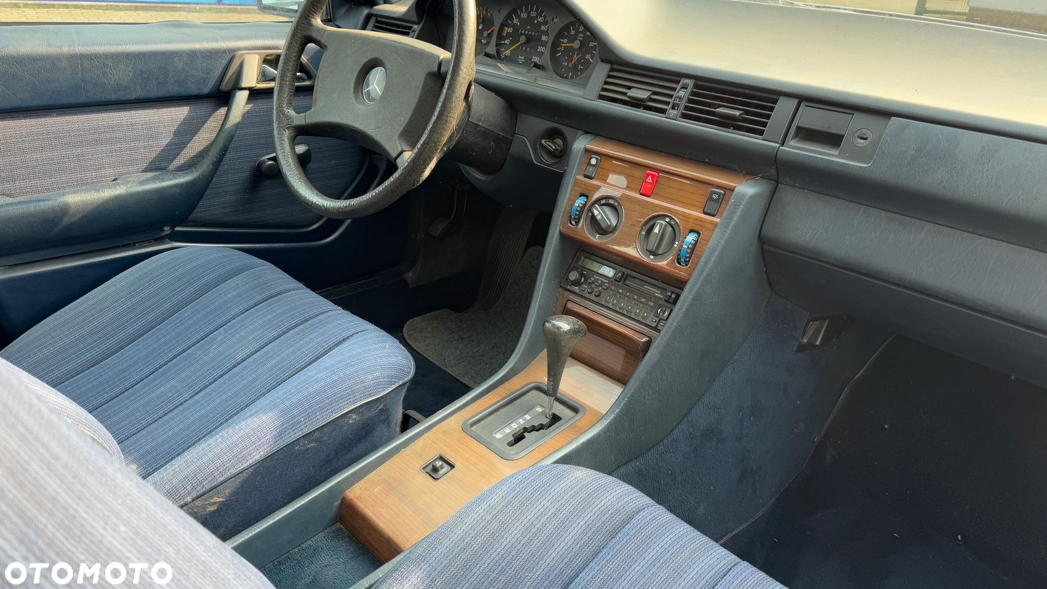 Mercedes-Benz Klasa E - 7
