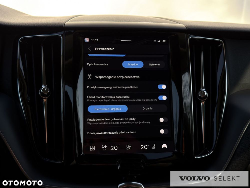 Volvo XC 60 - 31