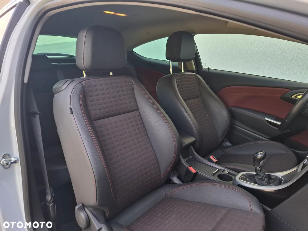 Opel Astra 1.4 Turbo - 32