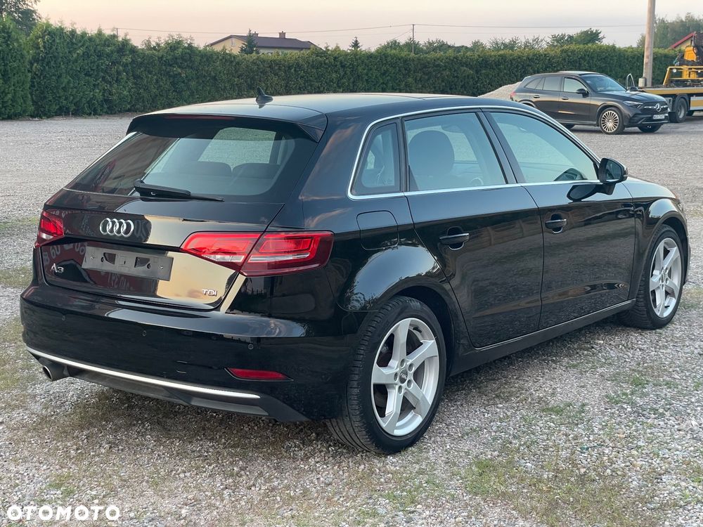 Audi A3 Sportback 1.6 TDI Sport S tronic - 5