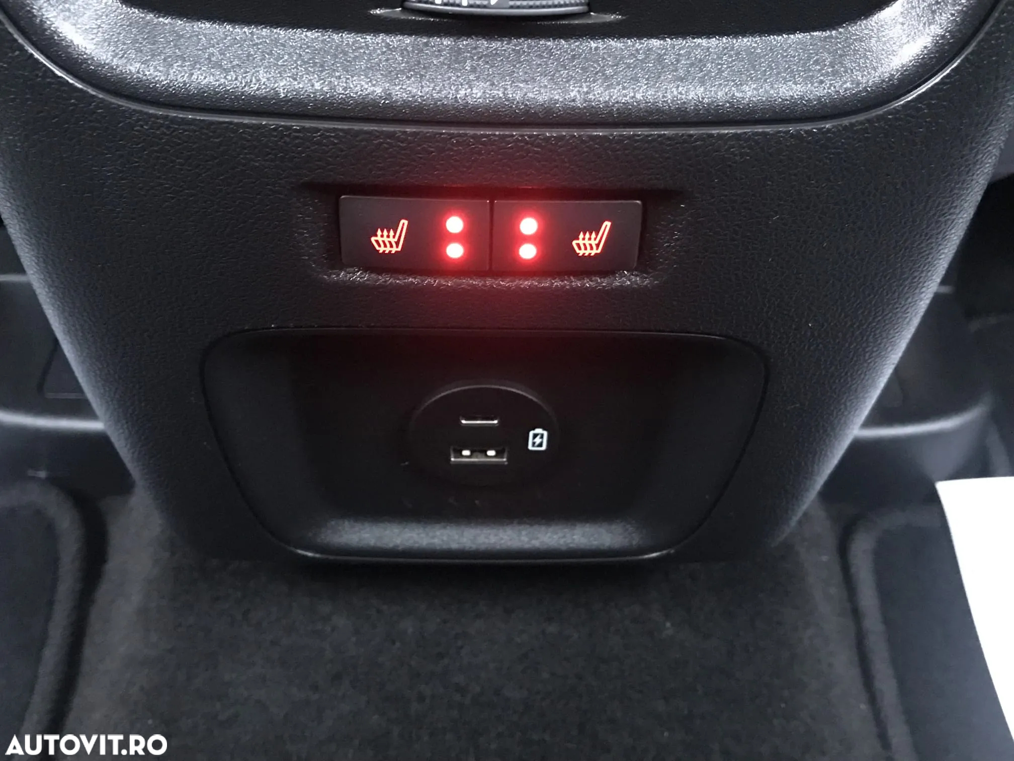 Ford Kuga 2.5 Duratec PHEV Titanium - 34