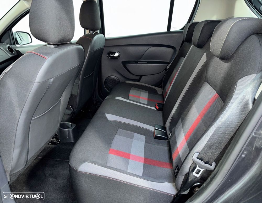 Dacia Sandero 0.9 TCe Stepway - 12