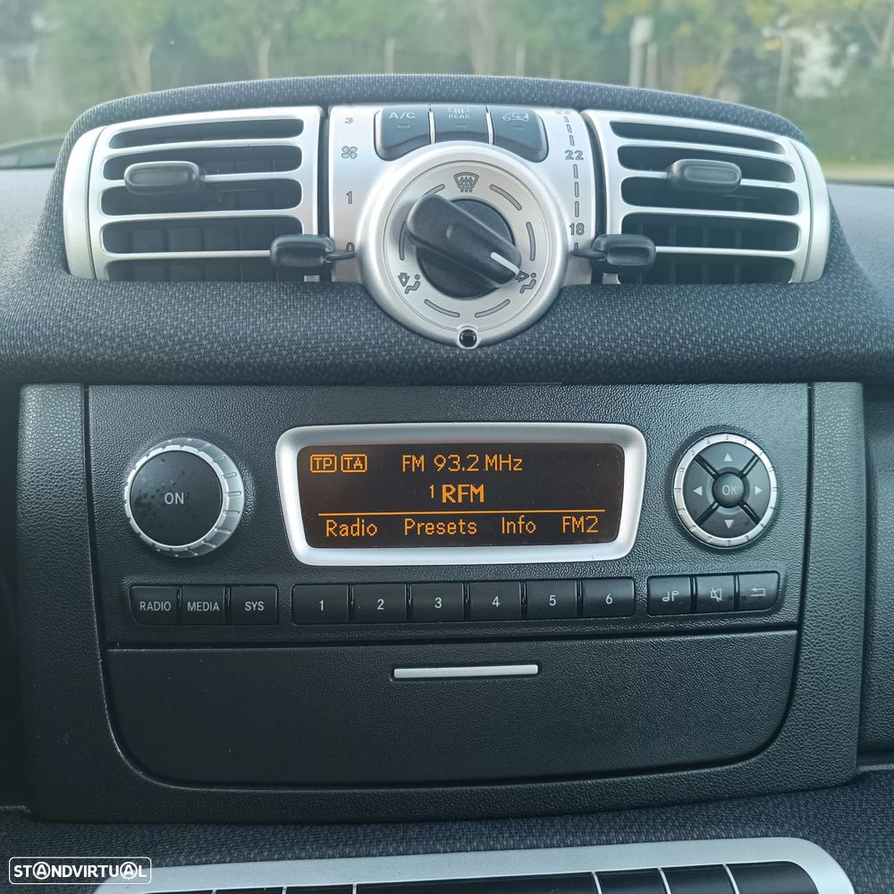 Smart ForTwo Coupé 0.8 cdi Passion 54 - 16