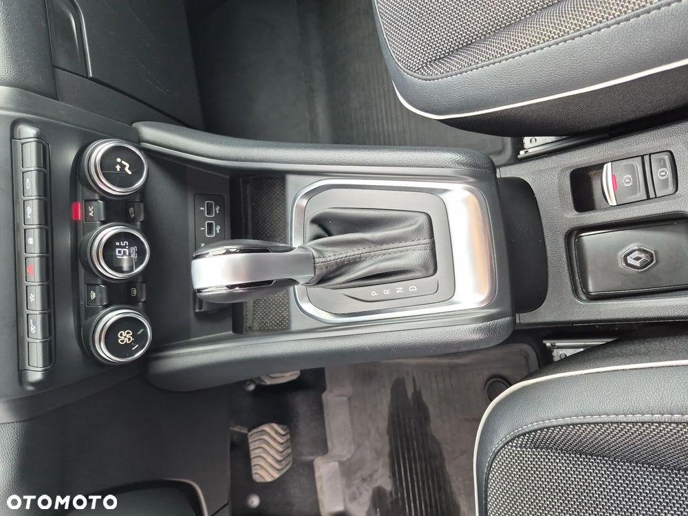 Renault Captur 1.3 TCe Intens EDC - 21