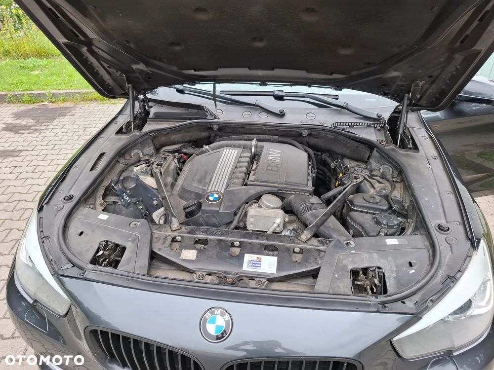 BMW 5GT 535i - 22