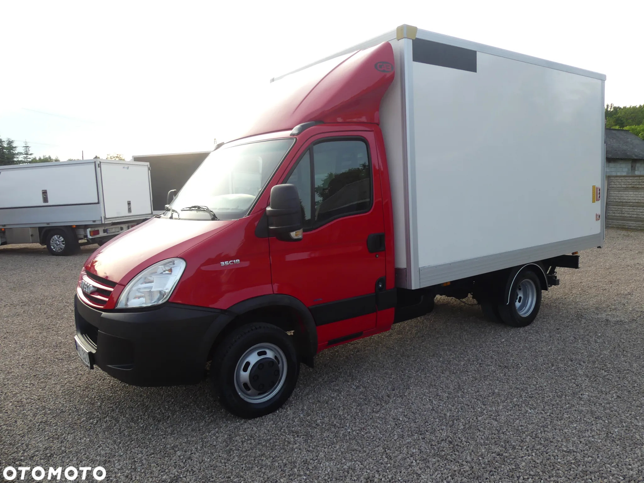 Iveco DAILY 35C18 NA BLIŻNIAKU IZOTERMA - 9